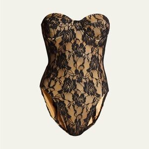 NORMA KAMALI Corset Mio Bodysuit Black Lace with Floral Pattern bathing suit